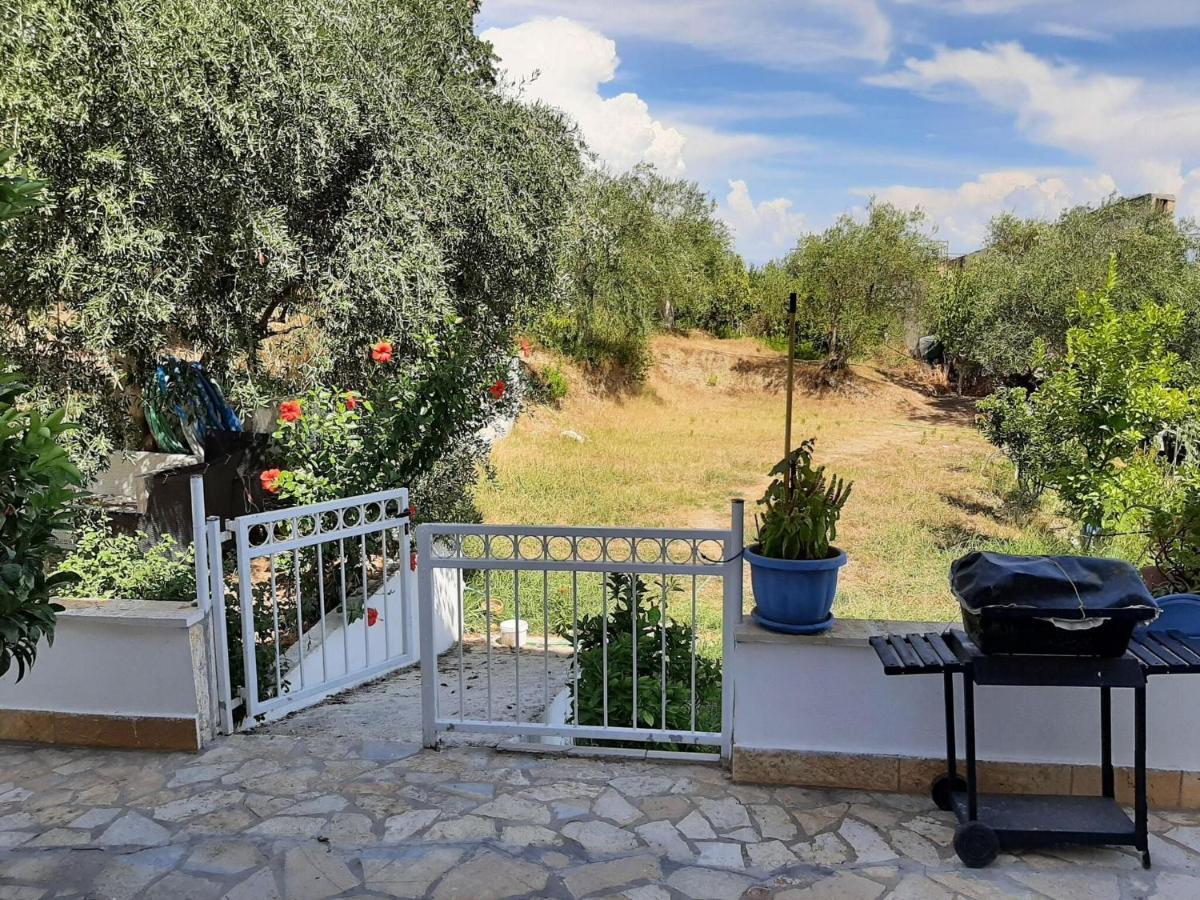 Homely In With Balcony * Benitses (Corfu)