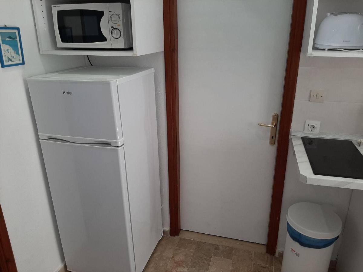 Homely In With Balcony Apartment *